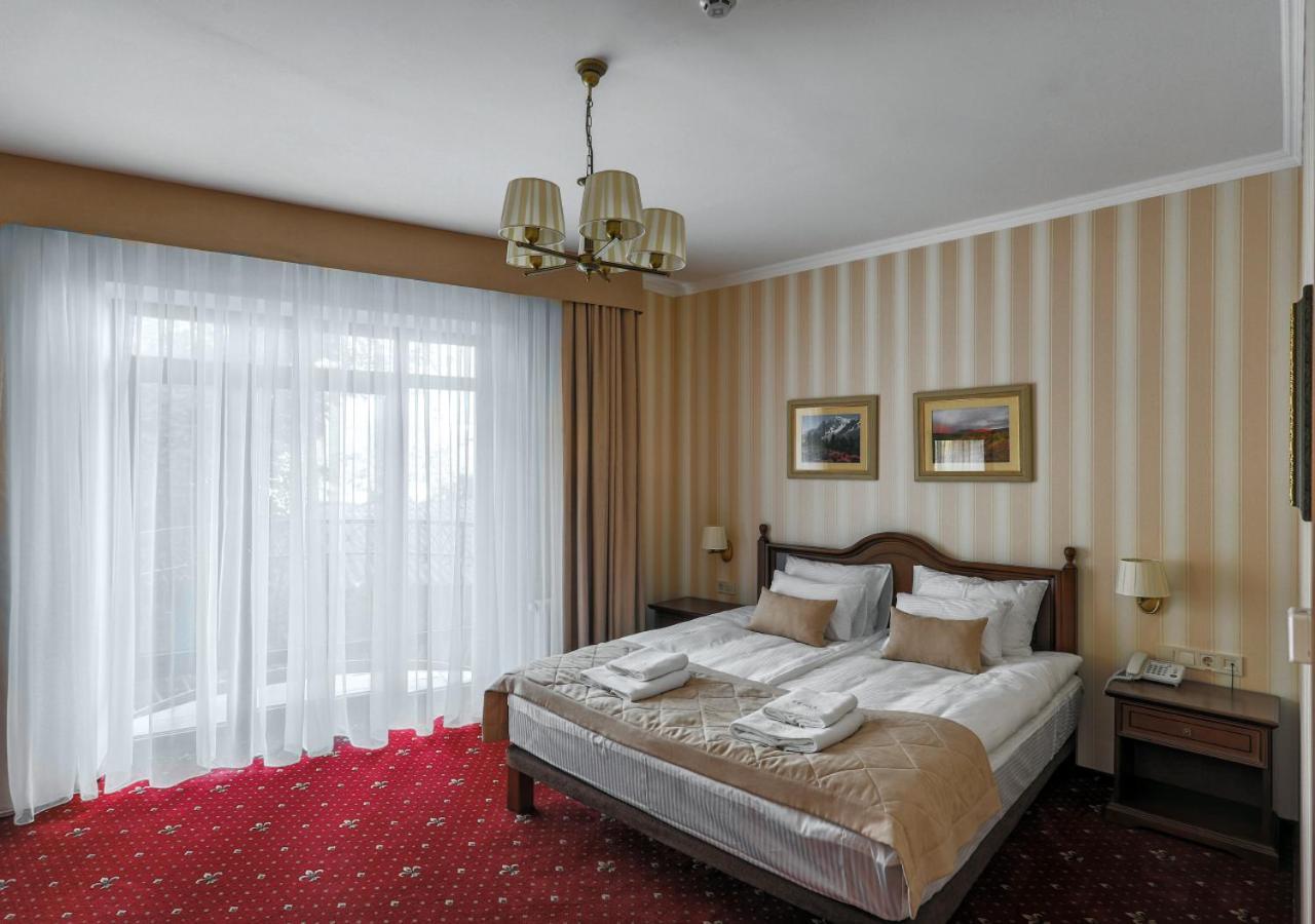 Hotel Fenix Town Vínnytsia Exterior foto