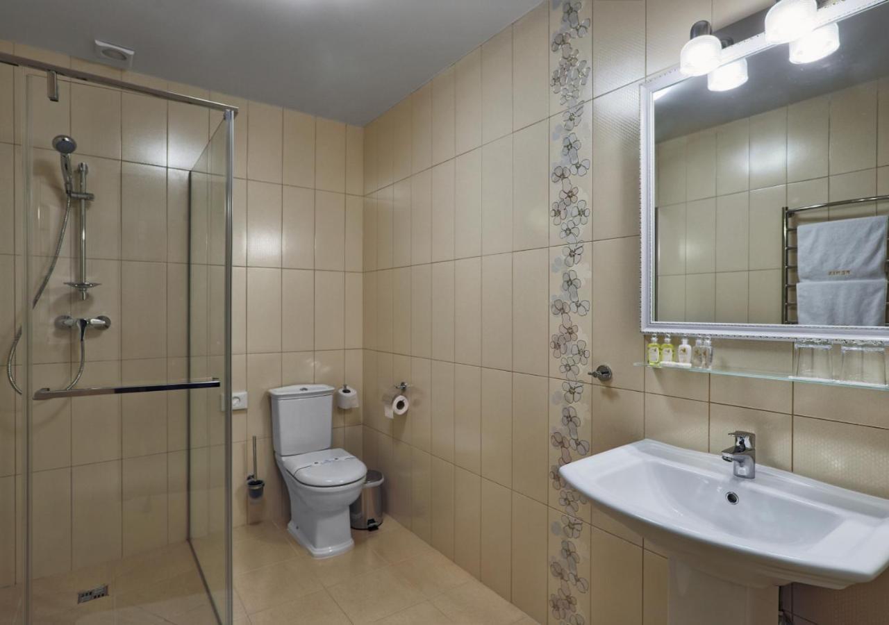 Hotel Fenix Town Vínnytsia Exterior foto