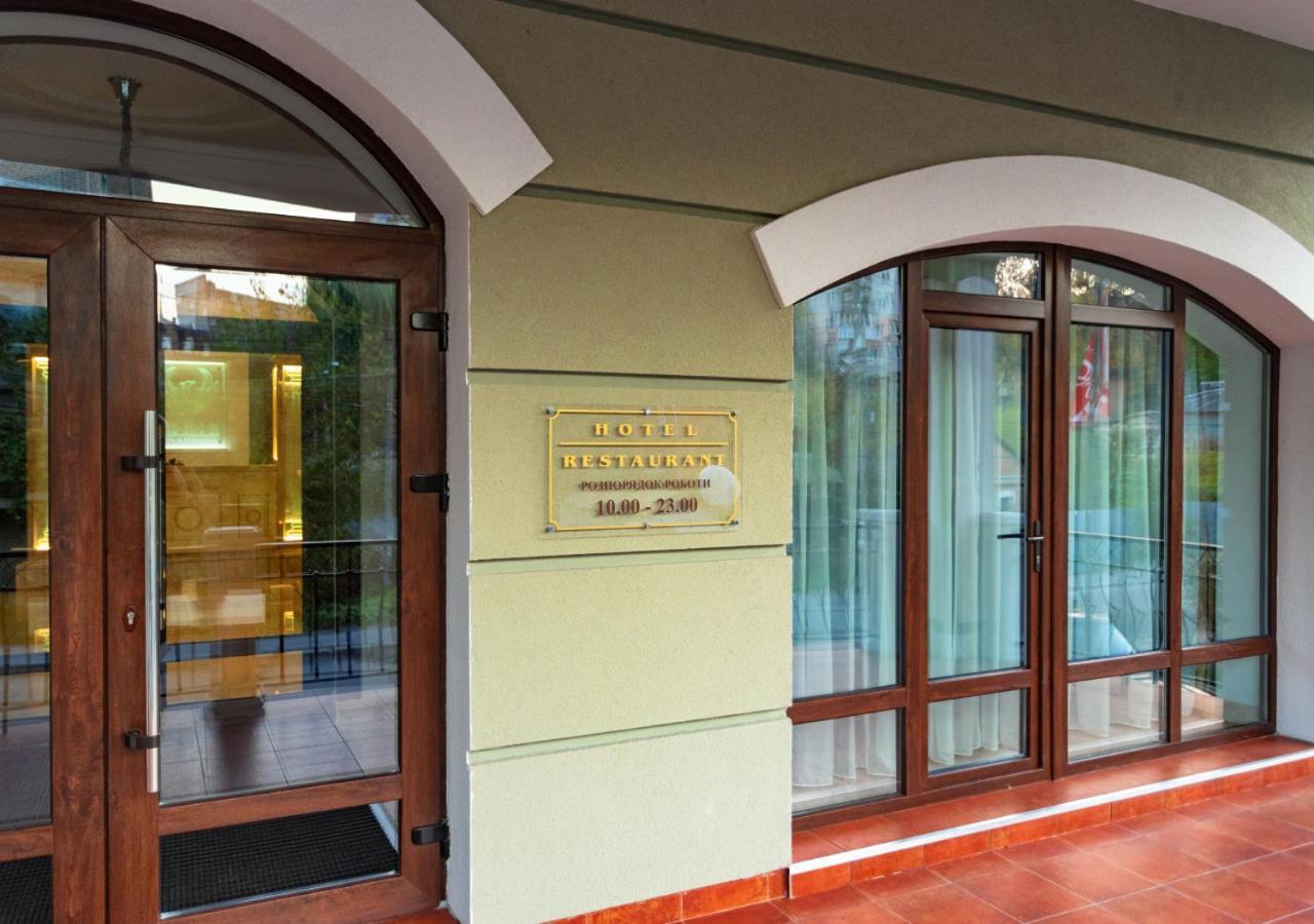 Hotel Fenix Town Vínnytsia Exterior foto